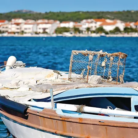 Διαμέρισμα Three-bedroom In Rogoznica (Sibenik-Knin)