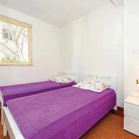 Cozy In Rogoznica With Wifi Apartment