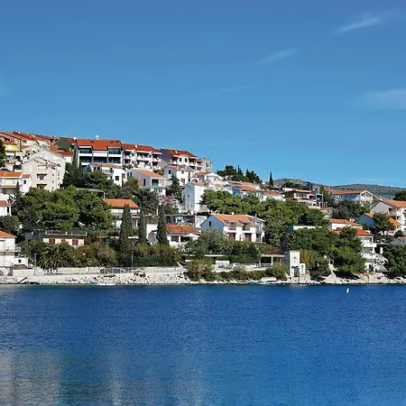 Cozy In With Wifi Apartment Rogoznica (Sibenik-Knin)