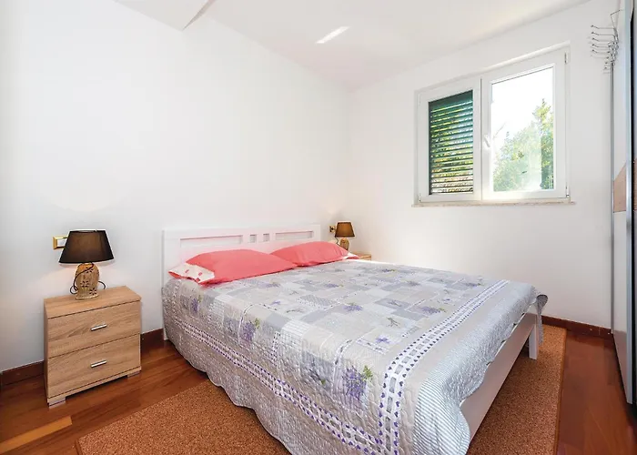 Daire Three-bedroom In Rogoznica (Sibenik-Knin)